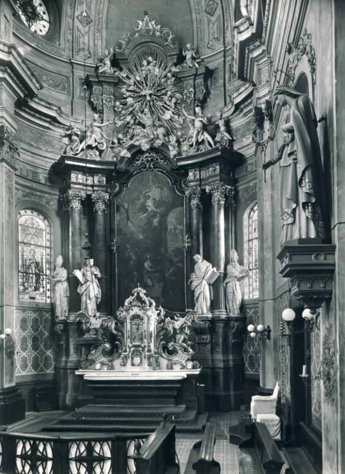 865, k. 50 39 Interiér kostela, původní podoba, 1754-1763. Hranice, kostel Stětí sv.