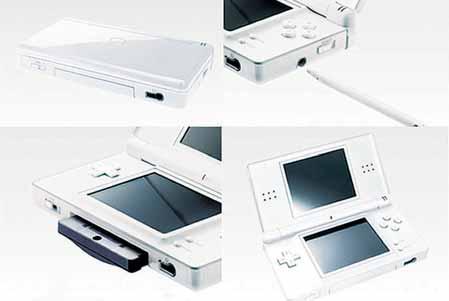 KONZOLE SPECIÁL NINTENDO DS plej, který je pochopitelně při častém hraní daleko náchylnější k různým nechtěným rýhám. Při hraní nikterak neobtěžují a jedná se o investici v řádu pár stokorun.