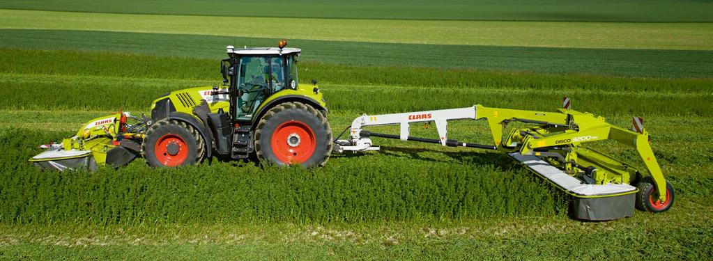 Tak dosáhnete na obou stranách plného pracovního záběru. Komfortní. Nastavení požadované výšky strniště se provádí plynule v rozsahu mezi 30 mm a 70 mm pomocí kliky na přední straně žací jednotky.