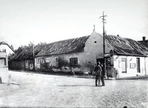 Křižovatka u pošty.