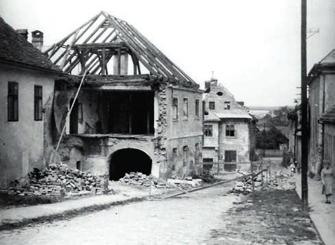 Dům naproti synagoze v židovské čtvrti (40. 50. léta 20.