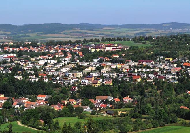 BOSKOVICE VČERA A DNES II. O tom, že městský kalendář na rok bude opět stolní a porovnávací, jsem měl jasno. Tato forma se vám líbí a v archivu máme ještě dostatek nepoužitých historických fotografií.