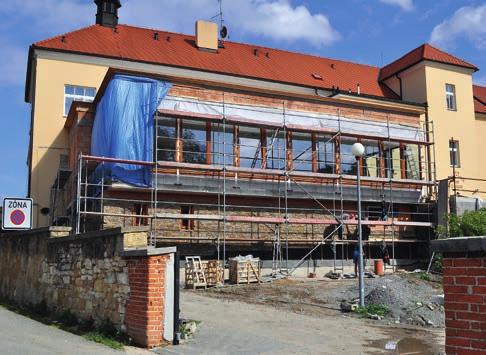 Přístavba restaurace k budově bývalého kláštera na