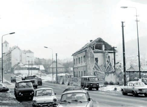 Demolice posledního domu na ulici Komenského (1977)