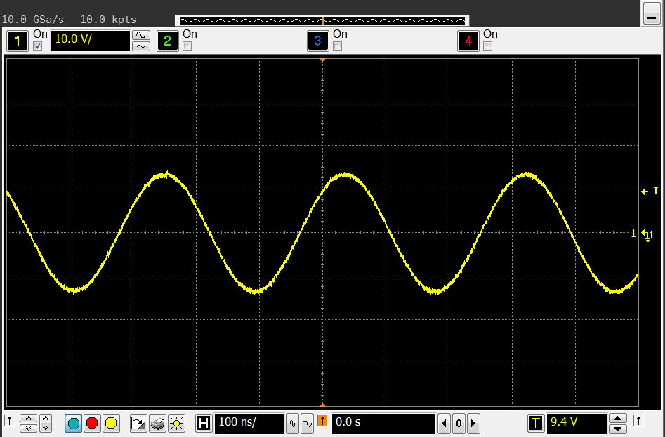 Obrázek 5.18 Výstupní průběh zesilovače s eliptickým filtrem na frekvenci 3,5 MHz. Obrázek 5.