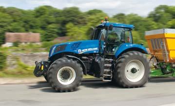 To platí pro všechny varianty: 19x4 (40km/h ECO nebo 50 km/h) nebo 23x6 s plazivými stupni. GSM. INTELIGENTNÍ AUTOMATIKA New Holland Ground Speed Management, GSM, je více než automatika převodovky.