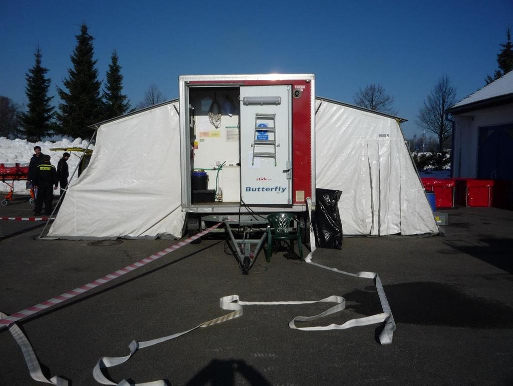 Jedná se o chemické sloučeniny například na bázi fenolů, aldehydů, chloru,