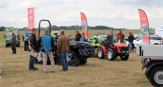 mulčovač BERTI PARK/P 125 na nosiči ANTONIO CARRARO TTR 4400 HST II.
