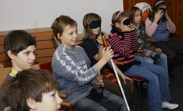 Povídání pro děti o životě nevidomých v ústřední knihovně