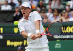 Tomáš Berdych TENIS Roli nasazené jednièky bude plnit vladaø Novak Djokoviè ze Srbska, který v Londýnì získal trofej pøed dvìma lety.