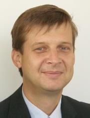 Na téma: Řízení služeb v době cloudové -> Přichází velký třesk? Patrik Šolc Předseda předsednictva itsmf Czech Republic Patrik Šolc je absolventem Fakulty Informatiky na VŠB-TU Ostrava.