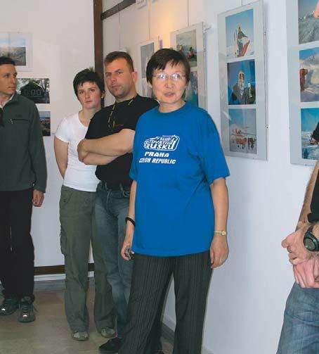A v ne poslední řadě povídání o tom, co lidi, jako jsou polárník Václav Súra, publicisté Ivan Mackerle a Jan Tom šíček nebo fotografové Jiří Skupien, Libor Gyna a další táhne do Ruska, a nejen tam.