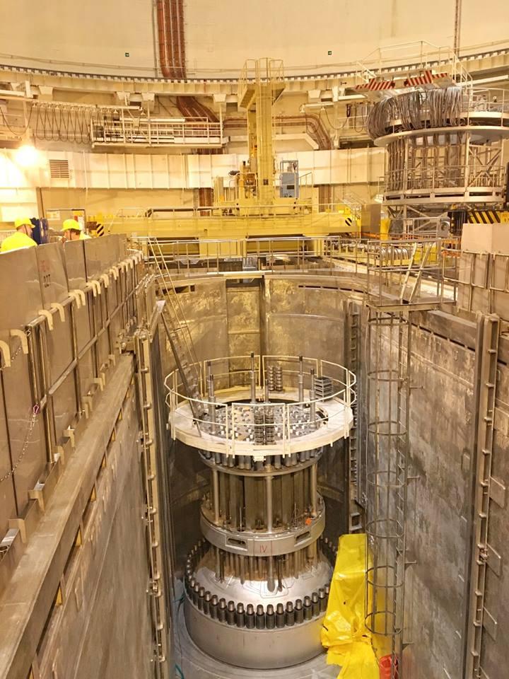 Primární okruh VVER-1000 Montáž reaktoru O.