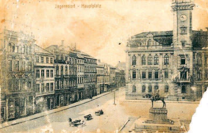 10 x KARVINSKÝ DENÍK x extra Cesta kolem světa lékárníka Spatziera Rodák z Krnova zpracoval monografii poutního místa na Cvilíně a podrobnou historii tamního kostela BOLESLAV NAVRÁTIL K rnovské