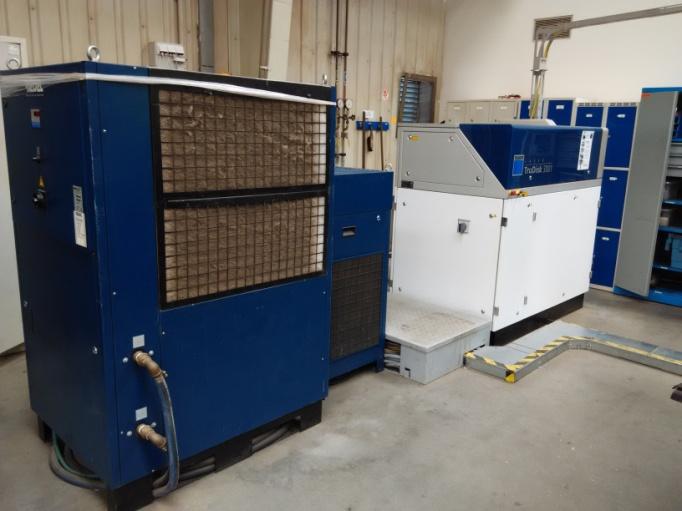 7 EXPERIMENT Cílem této bakalářské práce je vyhodnotit drsnost povrchu u vzorků řezaných plynovým CO 2 laserem a pevnolátkovým Yb:YAG laserem. Vzorky jsem vyrobil ve firmě Hestego a.s. pod odborným dohledem obsluhy laserových zařízení pana Marka Žůrka, Jaroslava Jurdy a Pavla Crhy.