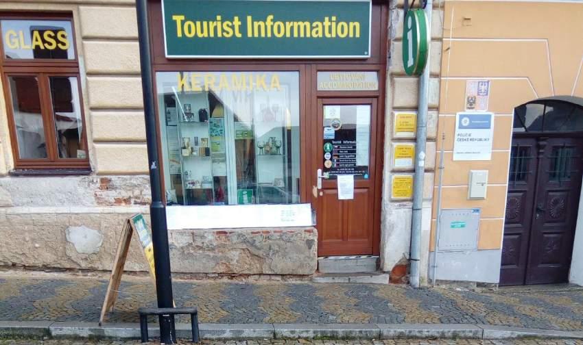 Obrázek 61 - Informační centrum v Bechyni Cesta k zámku je tvořená