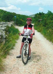 olga TELLERoVÁ, stomasestra 1/ Velmi oceňuji realizaci této akce nejen proto, že jsem sama cyklistka a měla jsem snahu své pacienty v tomto