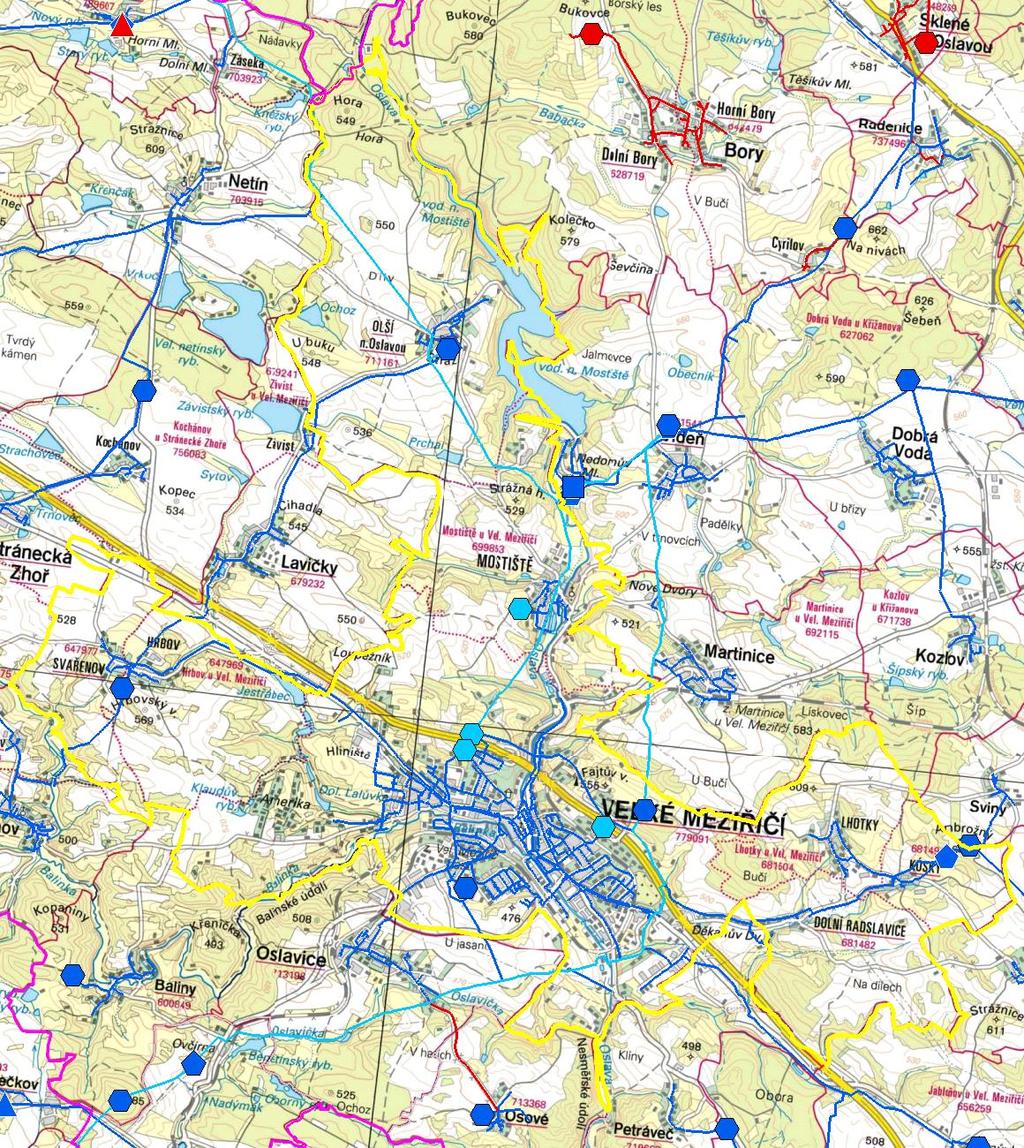 MAPA - VODOVODY Trasování sítí, lokalizace vodojemů, zdrojů, čerpacích stanic, ATS, ÚV Vodovodní řady Vodojem zemní