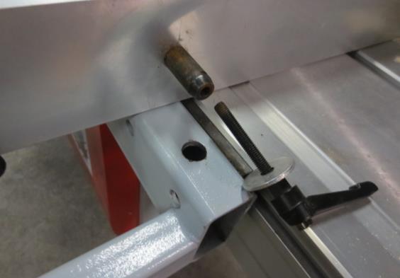 the guide rail.