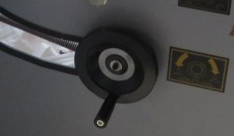 3 switch scoring saw blade Scoring saw blade ON To turn on the scoring blade press the right white button on the control panel. The button is used to turn off is to the right of it. 15.