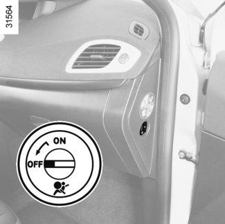 BEZPEČNOST DĚTÍ: deaktivace, aktivace airbagu spolujezdce vpředu (1/3) 1 A VÝSTRAHA Z důvodu neslučitelnosti spuštění airbagu spolujezdce vpředu a umístěním dětské sedačky zády ke směru jízdy, NIKDY