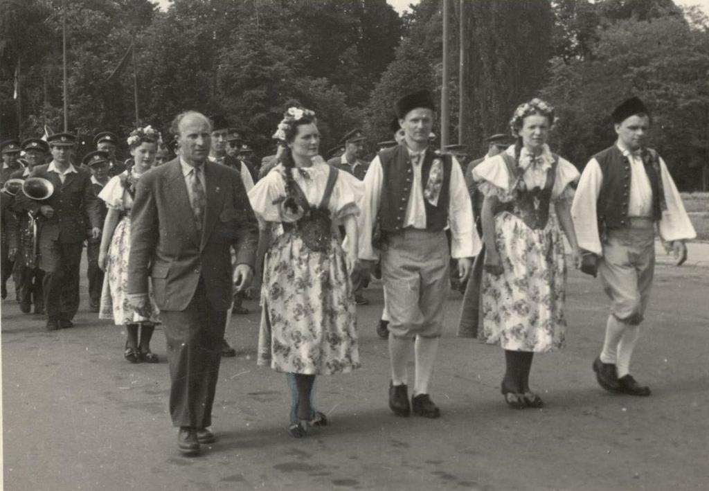 Společenský