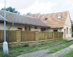 000,-Kč Tel: 608 764 166 Ivaň RD 2+1, 35 km od Brna, CP 135 m 2,
