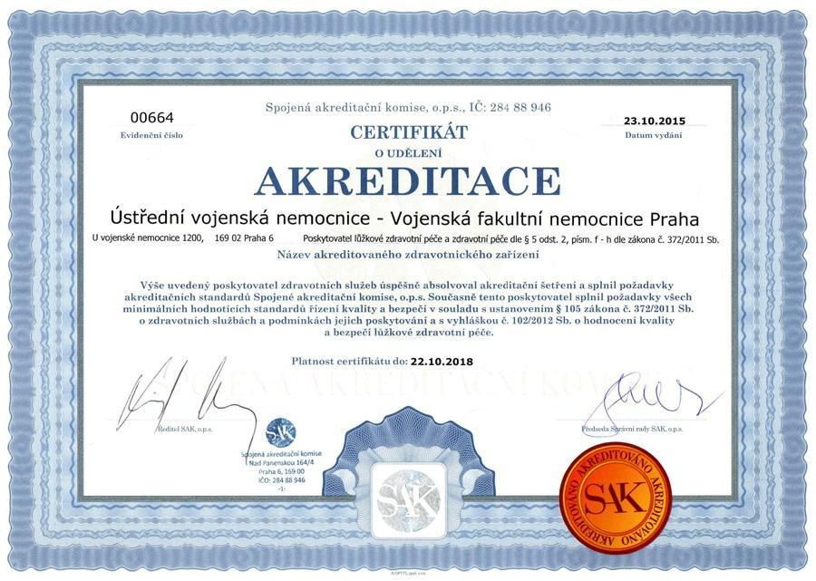 Zpravodaj vojenského zdravotnictví č. 4/2015 7 ÚVN obstála v akreditačním šetření SAK Jitka ZINKE Ústřední vojenská nemocnice Vojenská fakultní nemocnice Praha Obr.
