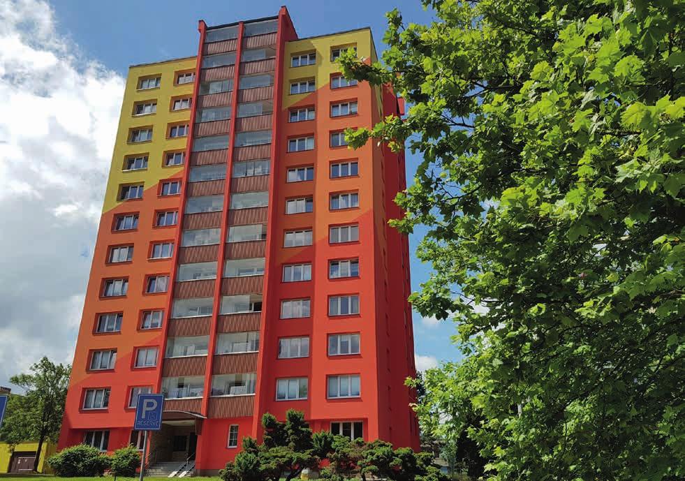 DEHN chrání bytové domy Popis projektu Oblast Budovy pro bydlení Aplikace Vnější ochrana před bleskem bytového domu - provedena