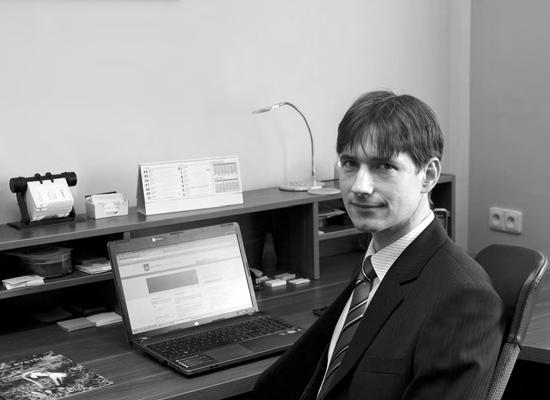 8 ZASTUPITELSTVO M STA BYST ICE Mgr. Daniel Št pánek Znáte dob e své zastupitele? Narozen: 28.