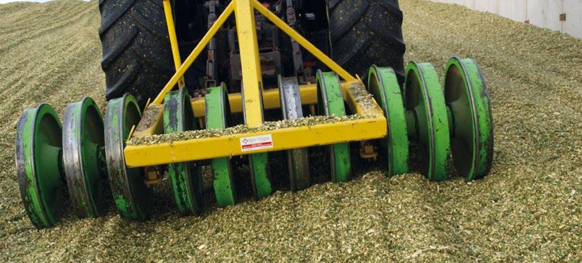 pokusu CZ 2014 velmi mezityp 85 95 000 rostlin/ha vysoká, bohatě olistěná rostlina špičková stravitelnost rostliny ve všech parametrech excelentní obsah škrobu podložený výsledky ÚKZÚZ v sortimentu