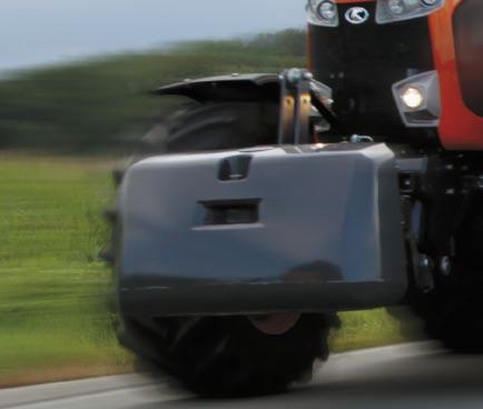 Vysoce citlivá a spolehlivá převodovka K-VT má také schopnost dynamického brzdění motorem, udrží kontrolu nad traktorem a konstantní rychlost jízdy při sjíždění svahů.