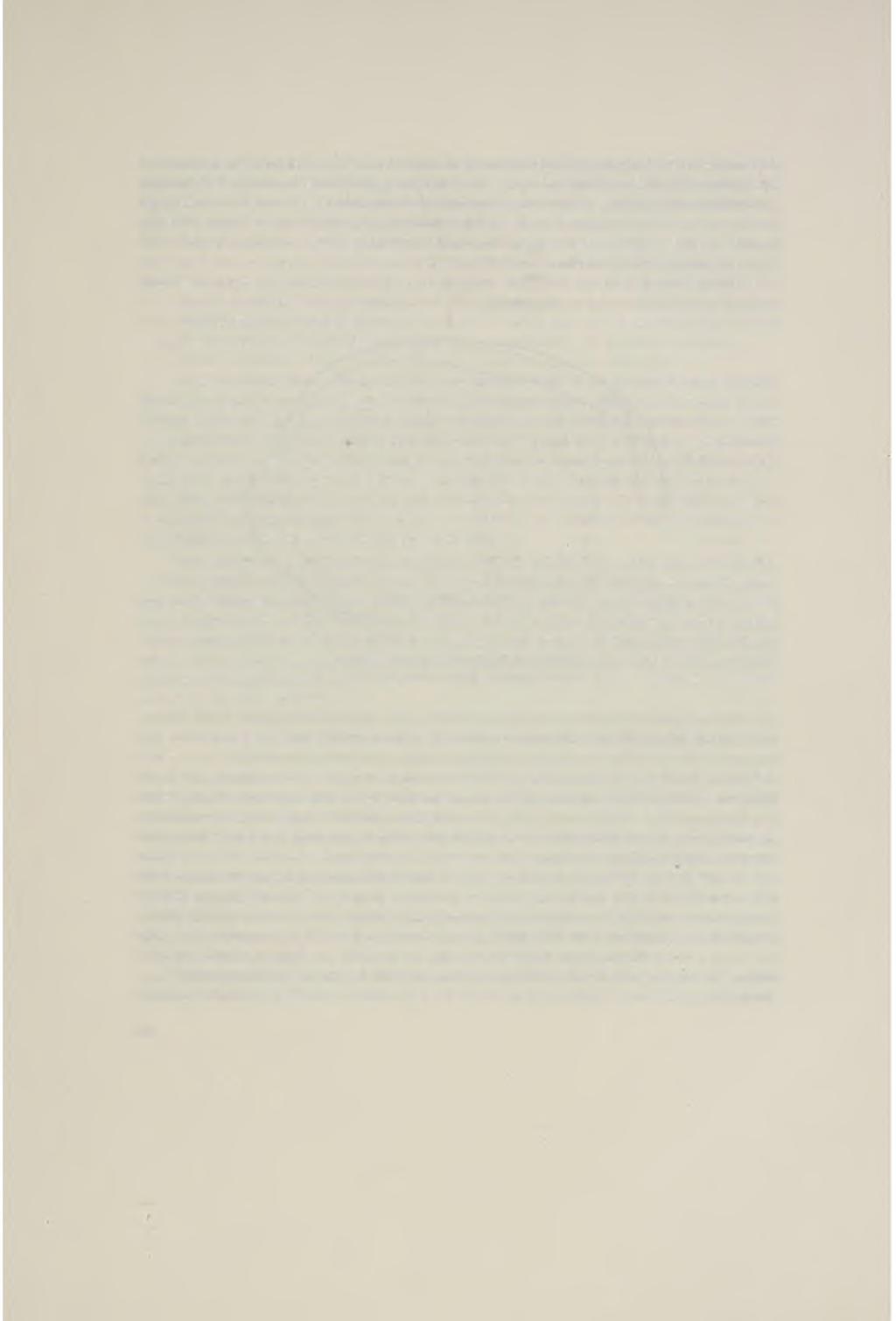 Ze stoliček trvalých má Mx inf. sin. 5 hrbolků, oba dolní M2a oba horní Mx po 4 hrbolcích, oba horní M2po 3 hrbolcích; všechny stoličky (i M3 sup. sin. v alveolů uložený) mají silně zbrázděný email.