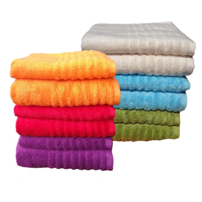 Dětské ručníky: rozměr: 30 x 50 cm, ručník je vyroben ze 100 % bavlny, gramáž 450 g/m2 zajišťuje