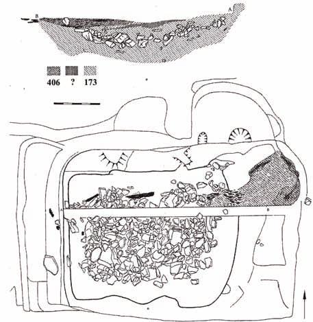 171). Výkop byl zahlouben do sterilního podloží (101; Staňa 1959, 71; 1963, 88). SSJ.14 Chata s hliněnou pecí v severovýchodním rohu (obr. 9: 2, obr. 10, obr.