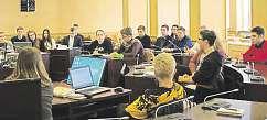 Články a výstupy z akcí budeme pravidelnězveřejňovat na našich facebookových stránkách: Informační centrum pro mládež Plzeň, uvedla.