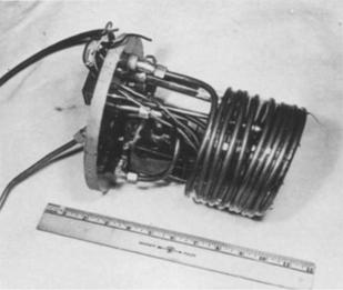 Nier (1911-1994) - konstrukce EI zdroje, která je dodnes používaná A.O.
