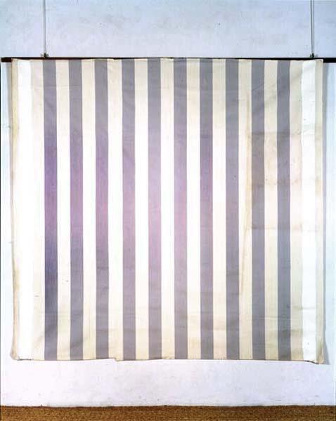 5. Daniel Buren, Manifestation I.