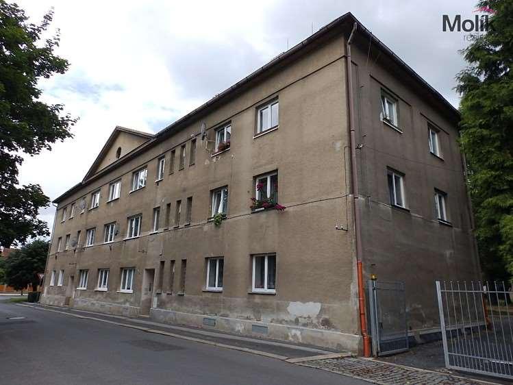 Záznam o prodeji srovnávané nemovitosti č. 3 1. Identifikace Prodej, Byt, 59 m 2, Smetanova, Duchcov, okres Teplice Celková cena: 800.000 Kč Adresa: Smetanova, Duchcov, okres Teplice 2.