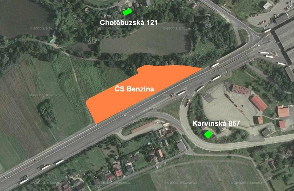 6 Umístění stavby Čerpací stanice Benzina Chotěbuz (oranžově) a hodnocená nejbližší trvalá obytná zástavba - Chotěbuz, ul. Chotěbuzská 121 a Český Těšín, ul. Karvinská 867 (zeleně).