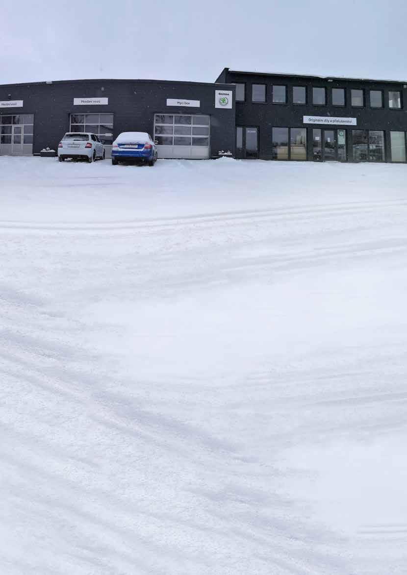 MATRIX INFO autocentrum Pro své vozy si zaměstnanci kvasinské Škodovky už chodí do zbrusu nového zákaznického centra, které na sklonku loňského roku otevřelo Autocentrum MATRIX v Lipovce.