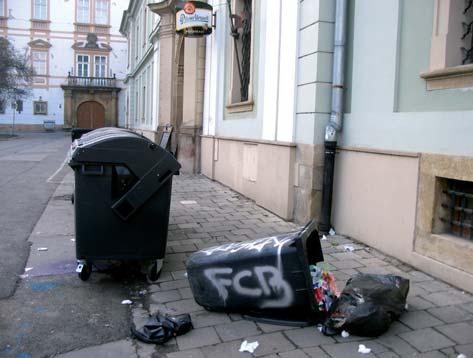 prostor uvnitř jsou u nás případnému zájemci k