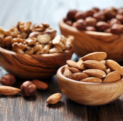 Skladování vlaš ských orechů Ořechy dobře vysušte (v troubě na pečení, v sušičce na ovoce nebo volně na vzduchu),