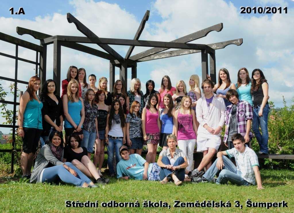 15 Studenti školy Třída: 1.