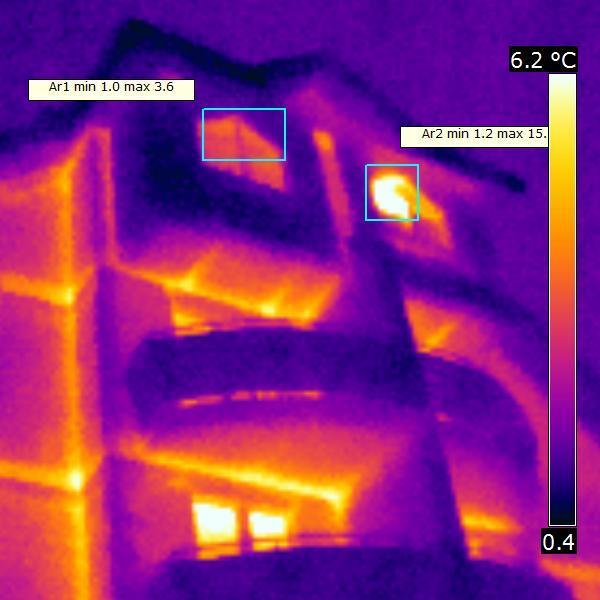 Velký teplotní rozdíl je i mezi vnitřním koutem a vnějším rohem (Li1), více než 4 C.