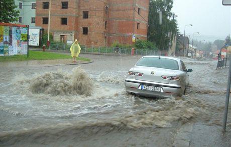Použít či nepoužít služby společnosti