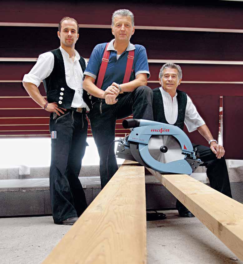 Kvalita made in Germany. Stroje pro generace. vyrábí výlučně v jeho sídle v Oberndorfu (Oberndorf am Neckar).