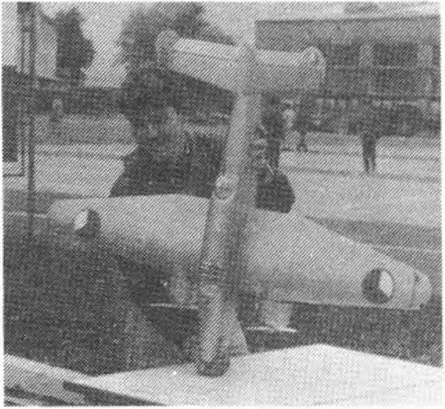 Sovadina z Gottwaldova (300+90 s). Mezi seniory zvítězil K. Skýpala z Frenštátu pod Radhoštěm (300 s) před V. Popovičem z Havířova (299 S) a J. Konečným z Fryčovic (291 s). V Zatci se 23.