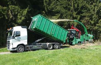 Chippertruck Chippertruck Chippertruck Chippertruck Chippertruck n Využití: křoviny a kulatina dle modelu do průměru až 560 mm n Konstrukce na kompaktním trojosém podvozku nákladního automobilu.