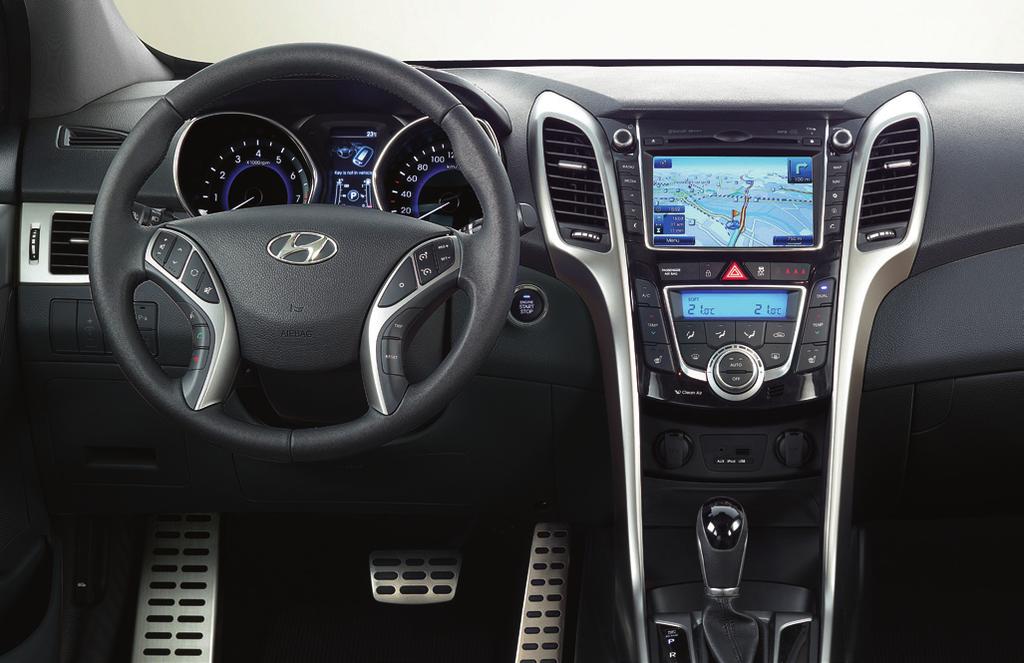 Vítejte NA PALUBĚ. Nový třídveřový model i30 nabízí stejnou míru relaxace i vzrušení.